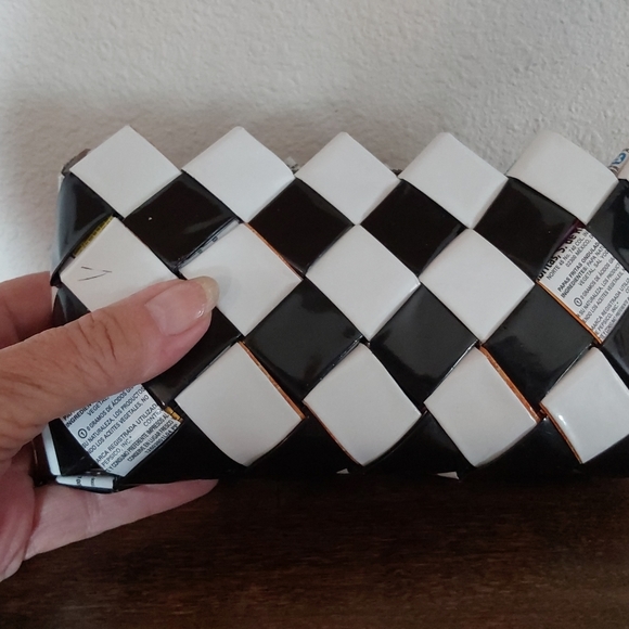 Nahui Ollin Candy Wrapper Zipper Closure Purse - Picture 5 of 7